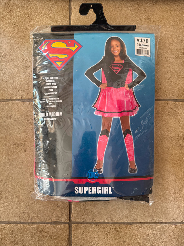 Child SuperGirl Halloween Costume - Medium size