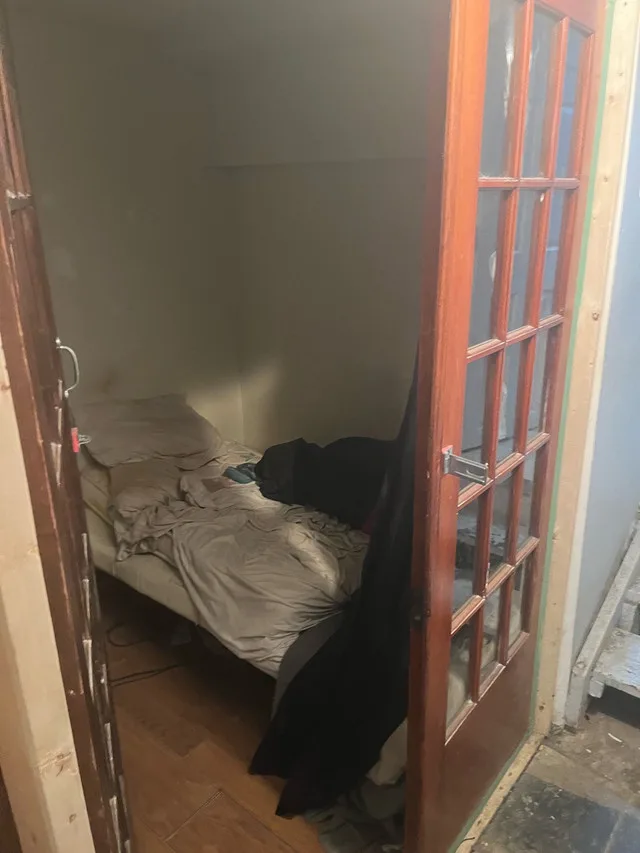 Cozy Private Room For Rent thumbnail