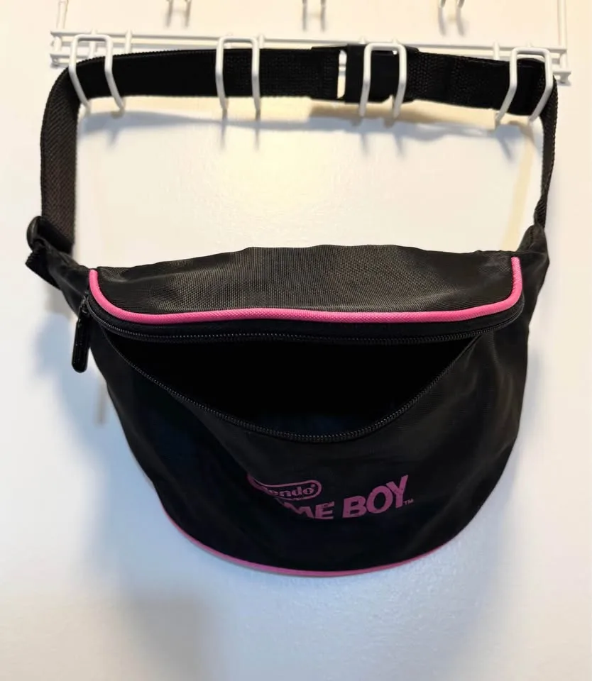 Vintage Nintendo Gameboy Fanny Pack image indicator(4)