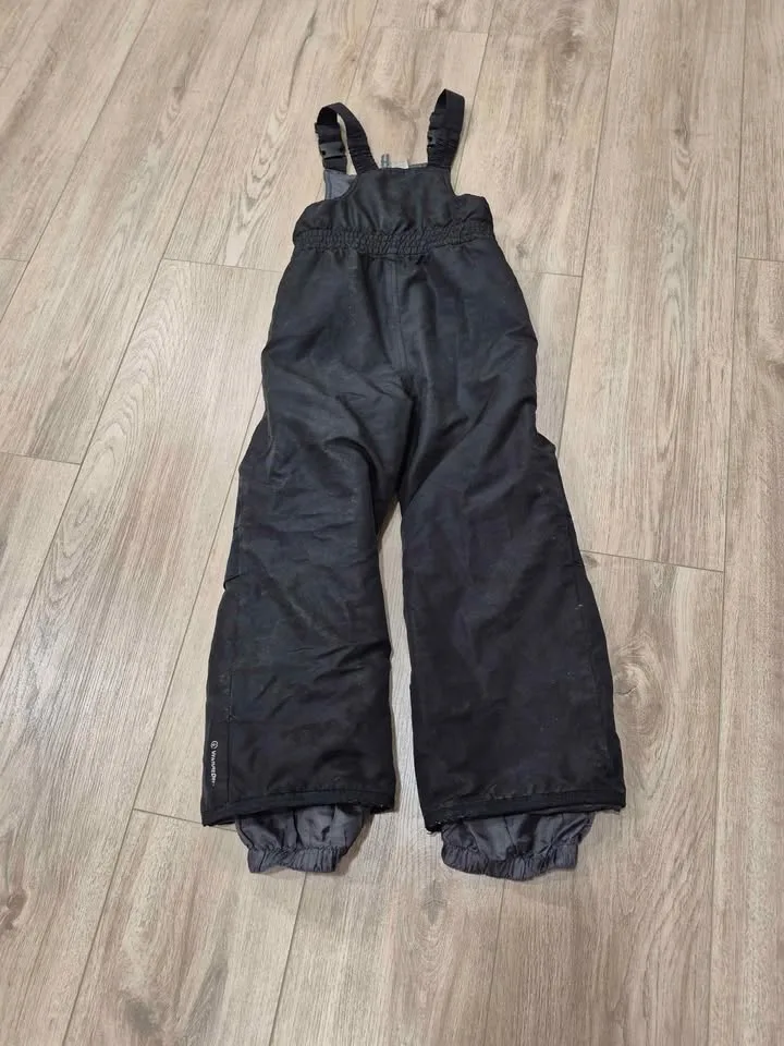 Size 4-5 Kids Snowpants image indicator(2)