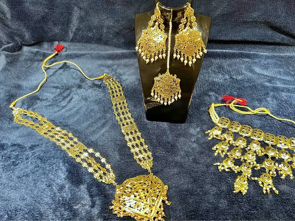 Gold Plated Jewelry Set. Pickup and shipping available. thumbnail