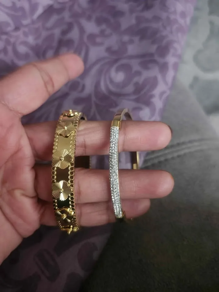✨ Elegant Bracelet Set – $15 ✨ image indicator(3)