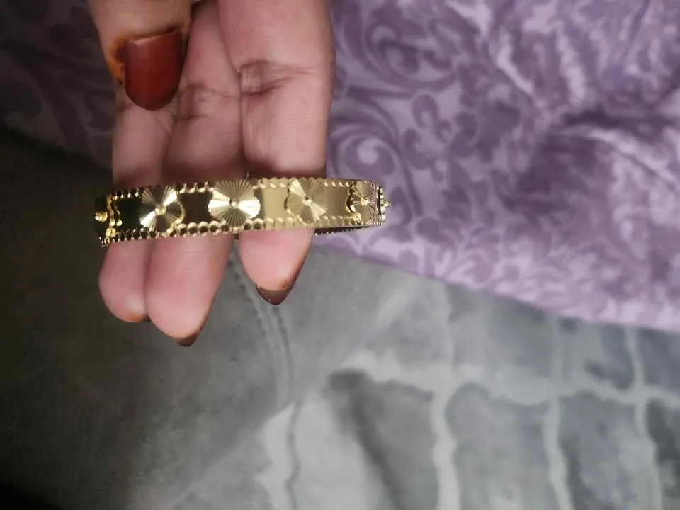 ✨ Elegant Bracelet Set – $15 ✨ image indicator(6)