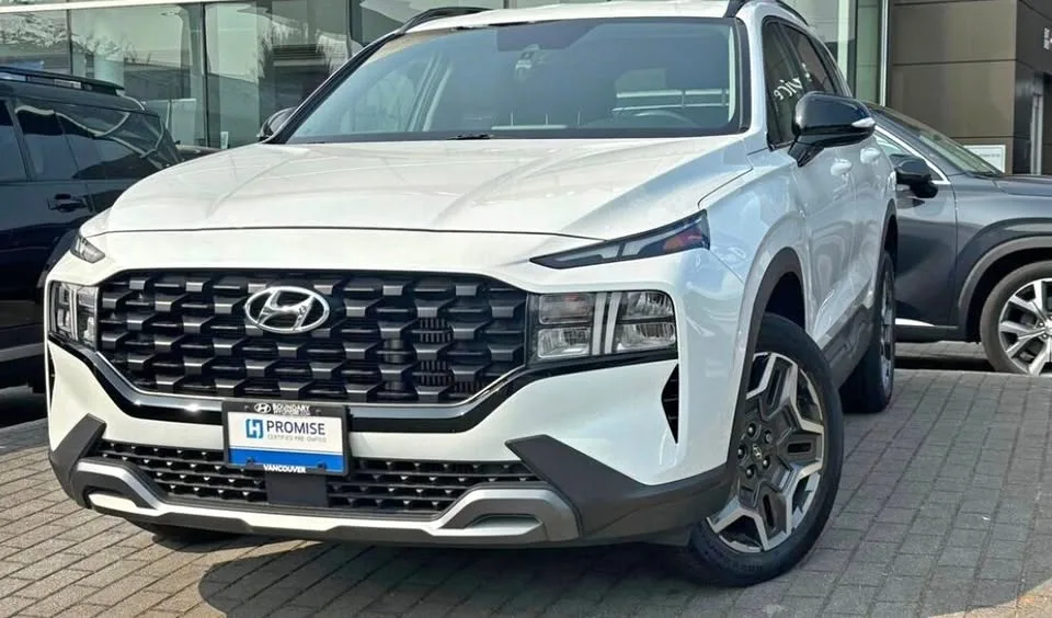 2022 Hyundai Santa Fe Urban AWD thumbnail