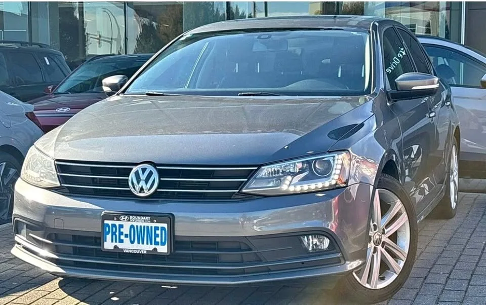 2016 Volkswagen Jetta Sedan Highline thumbnail