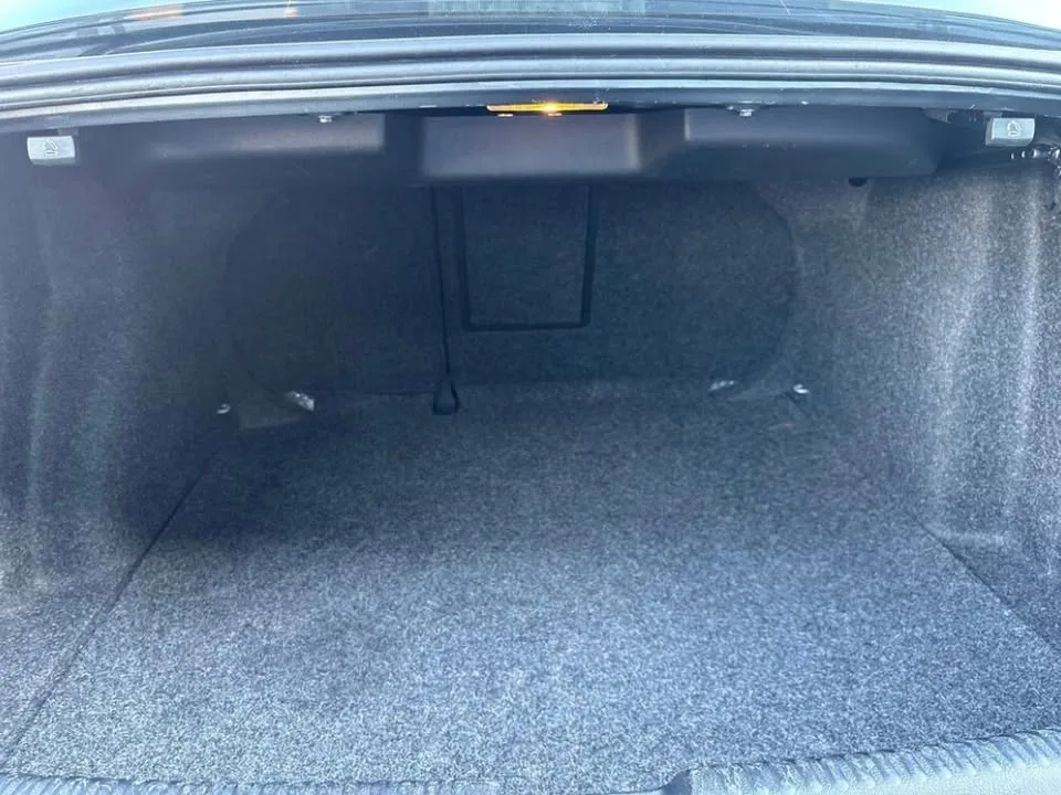 2016 Volkswagen Jetta Sedan Highline image indicator(3)