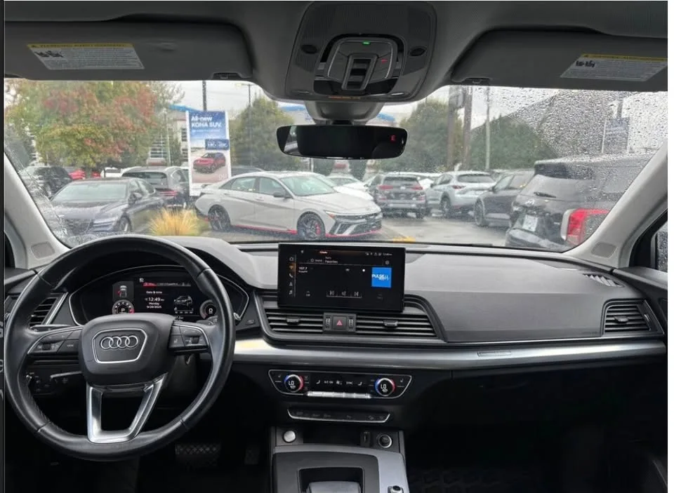 2015 Hyundai Genesis Coupe Premium image indicator(9)