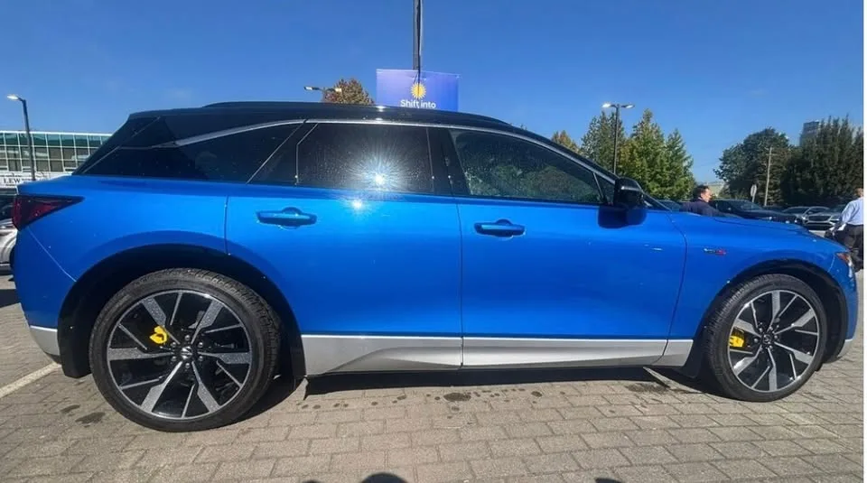 2024 Acura ZDX Type S AWD image indicator(2)