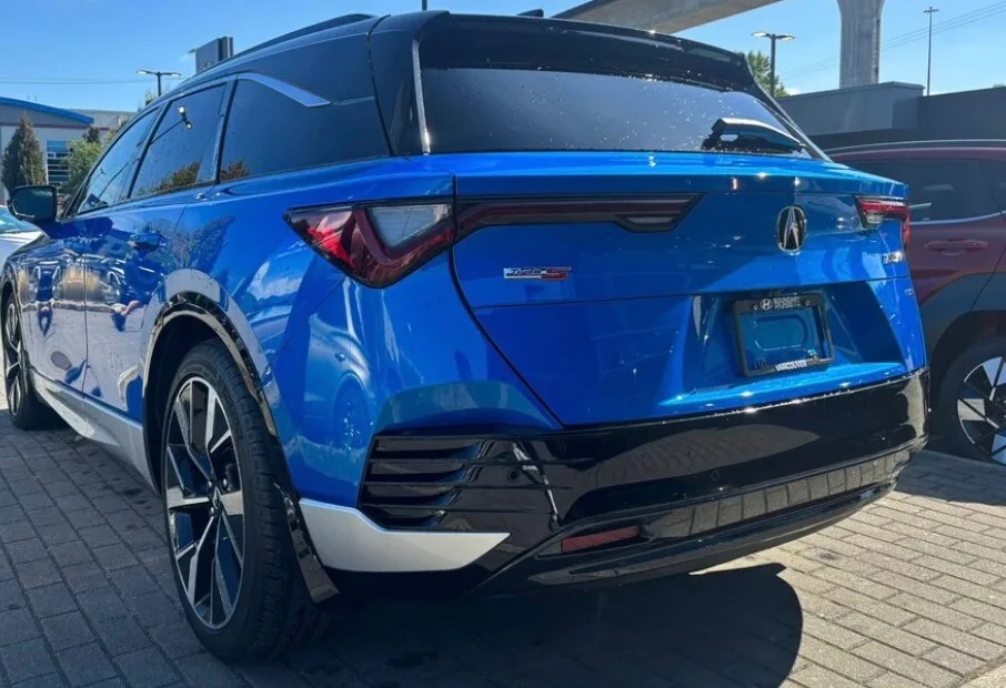 2024 Acura ZDX Type S AWD image indicator(5)
