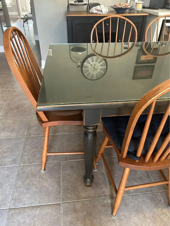 Walnut Dining Table Set w/ Glass Top & 6 Chairs image indicator(2)