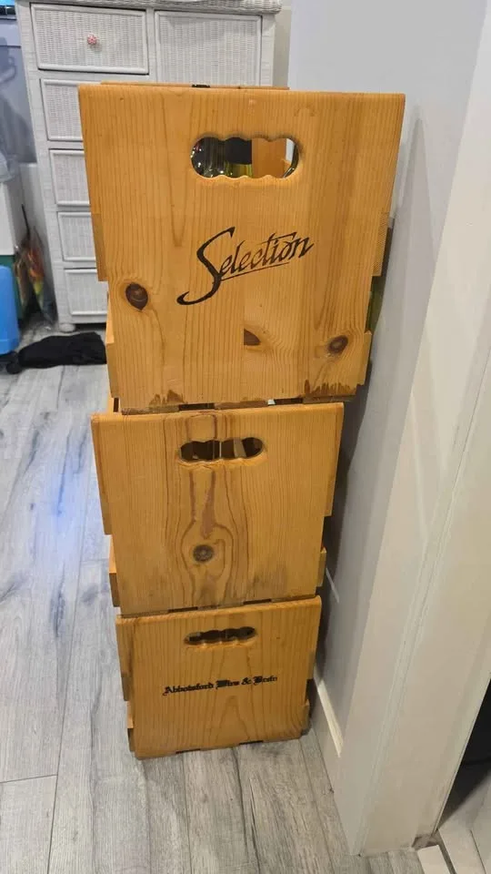 Wooden wine crates image indicator(3)