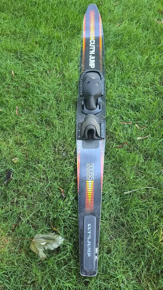 Cut'n Jump salom water ski image indicator(2)