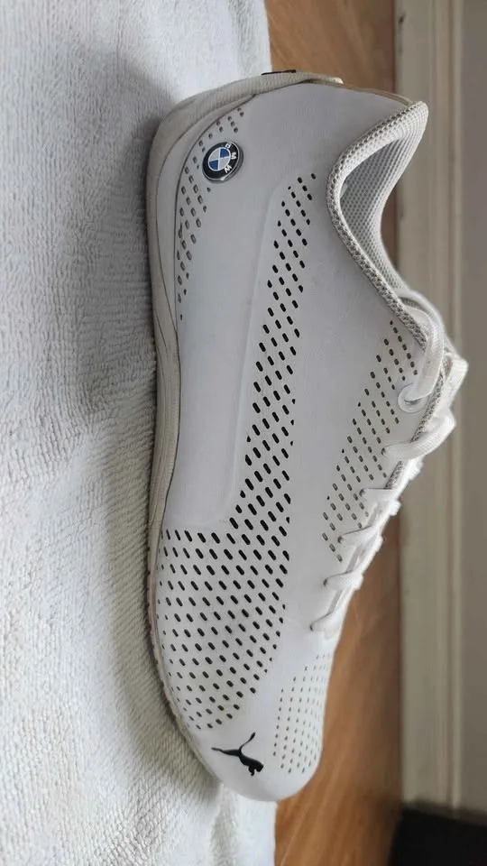 PUMA BMW Motorsport Drift Cat 5 Ultra Shoes (Size 9.5) image indicator(2)