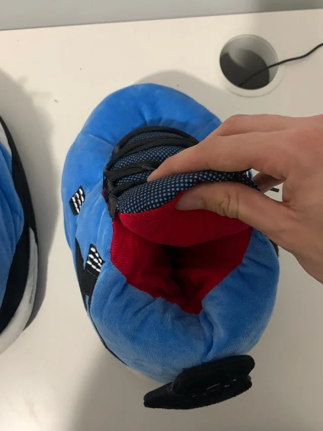 Jordan 4 UNC Slipper image indicator(5)