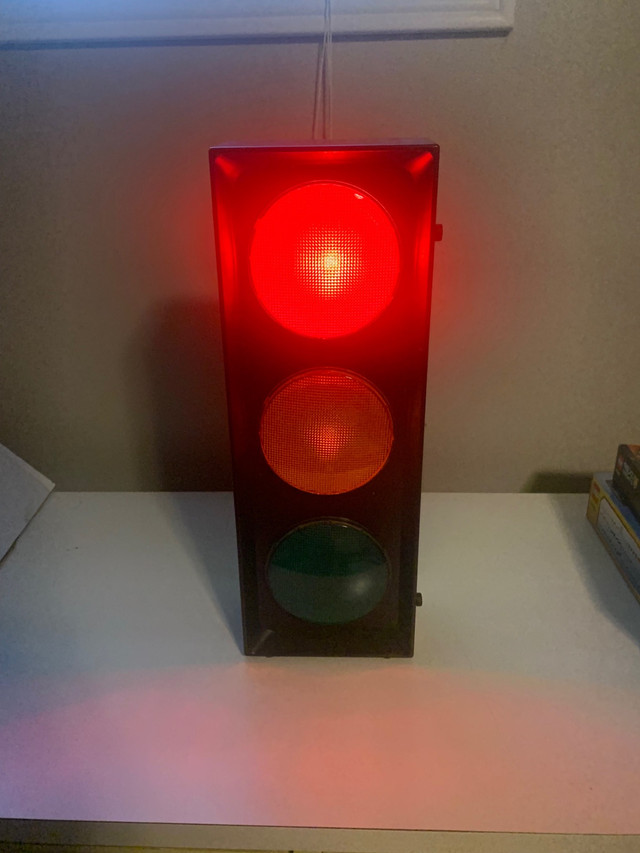 Light Up Traffic Light - photo 5