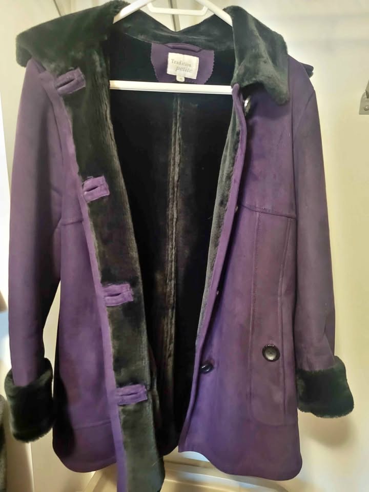 Elegant Deep purple super warm faux sheepskin coat