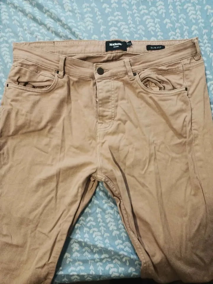 Slim Jeans image indicator(2)