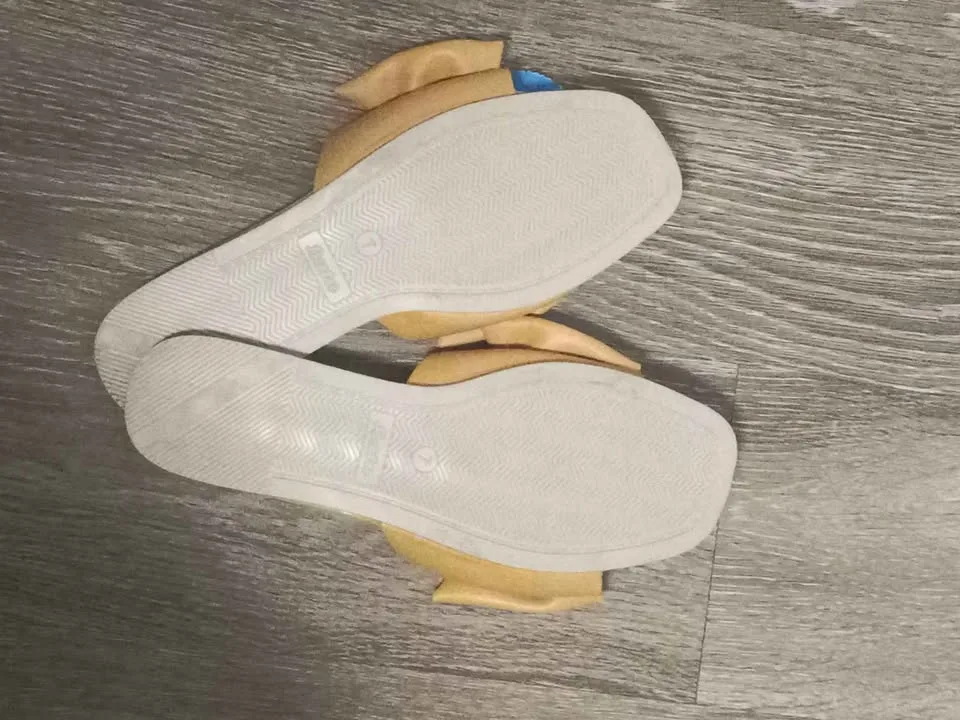 Shoes Perfect Condition image indicator(2)