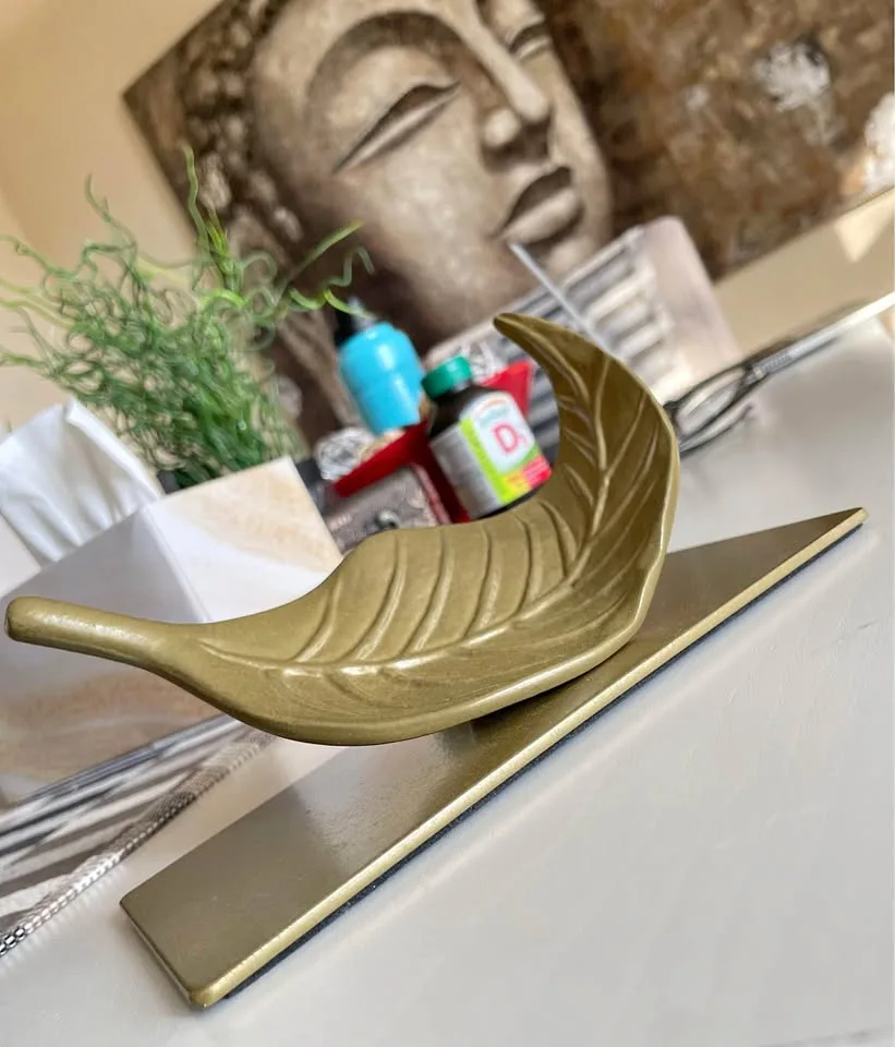 Golden Leaf - Home Decor thumbnail