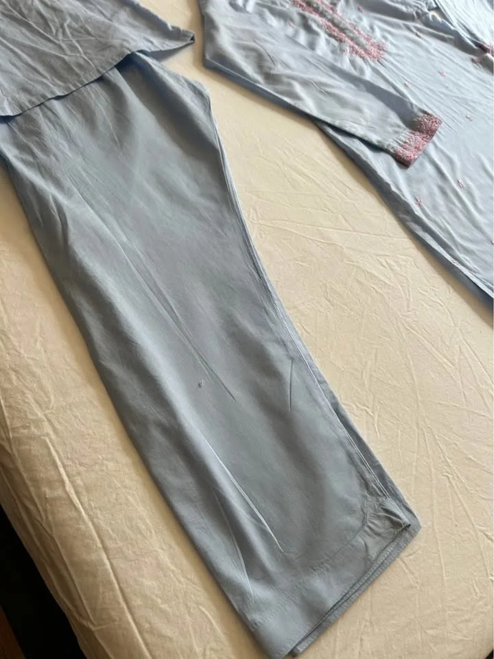 Minnie Minors 2 Piece Embroidered Dress - (Age 11-12 Yrs) image indicator(3)