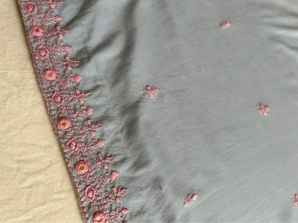 Minnie Minors 2 Piece Embroidered Dress - (Age 11-12 Yrs) image indicator(4)