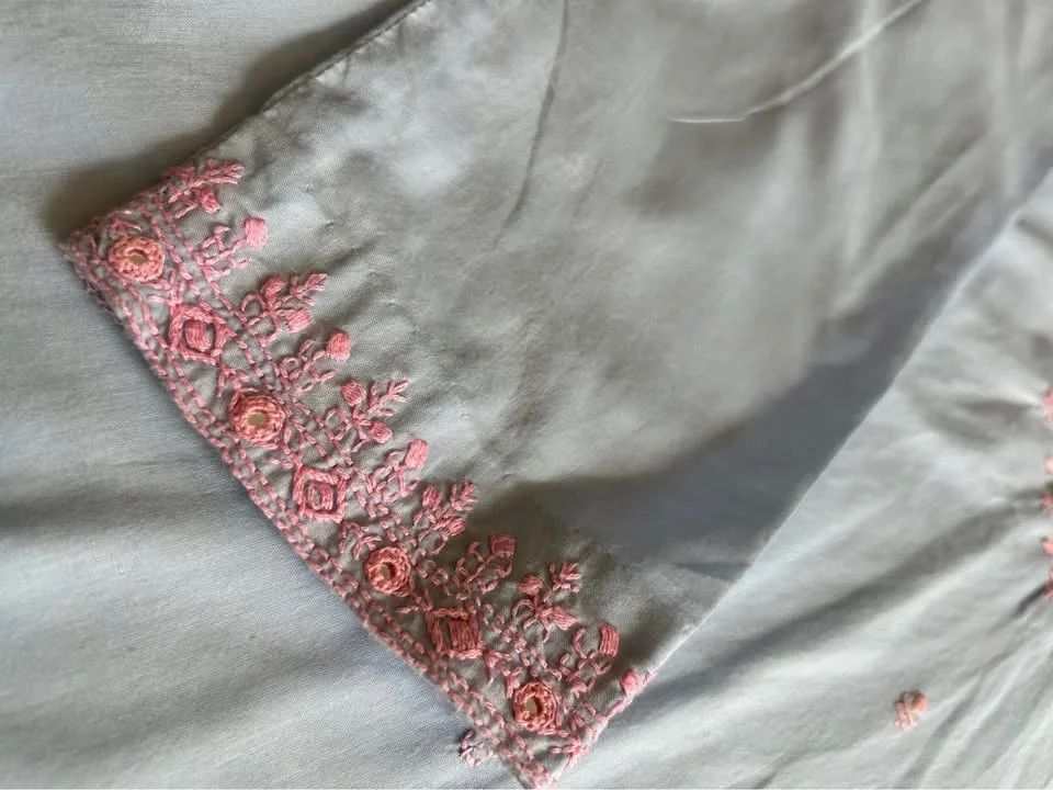 Minnie Minors 2 Piece Embroidered Dress - (Age 11-12 Yrs) image indicator(5)