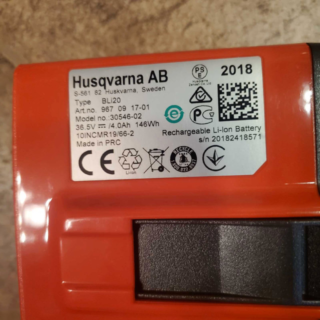 Husqvarna BLi 20 Lithium Ion Battery - photo 4
