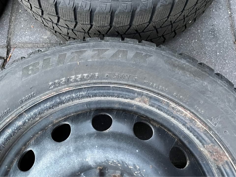 Winter Tires & rims - photo 3