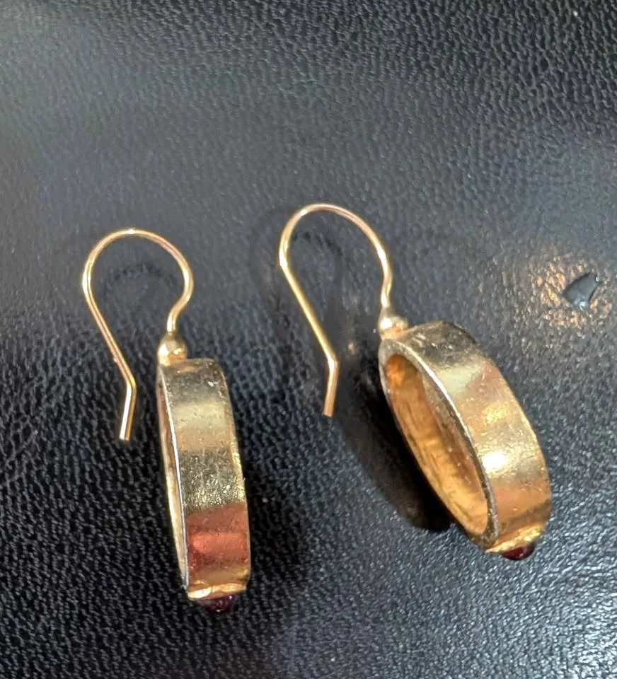 Unique Vintage Goddess Aphrodite coin earrings Gold Plate image indicator(2)