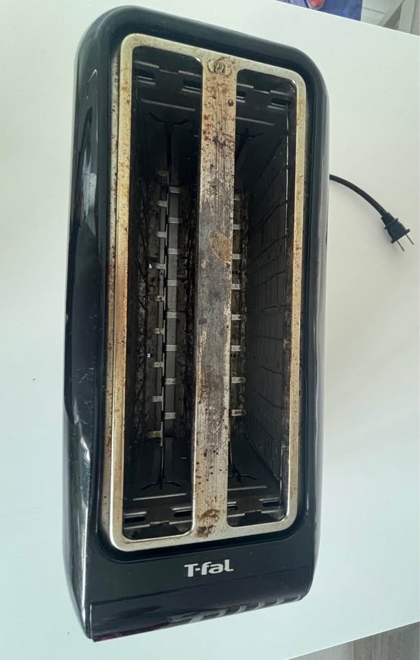 Toaster - photo 2