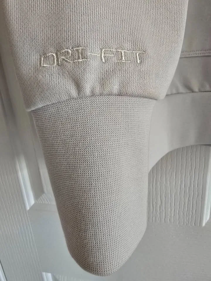 Nike Dri-FIT Basketball Hoodie XL image indicator(6)