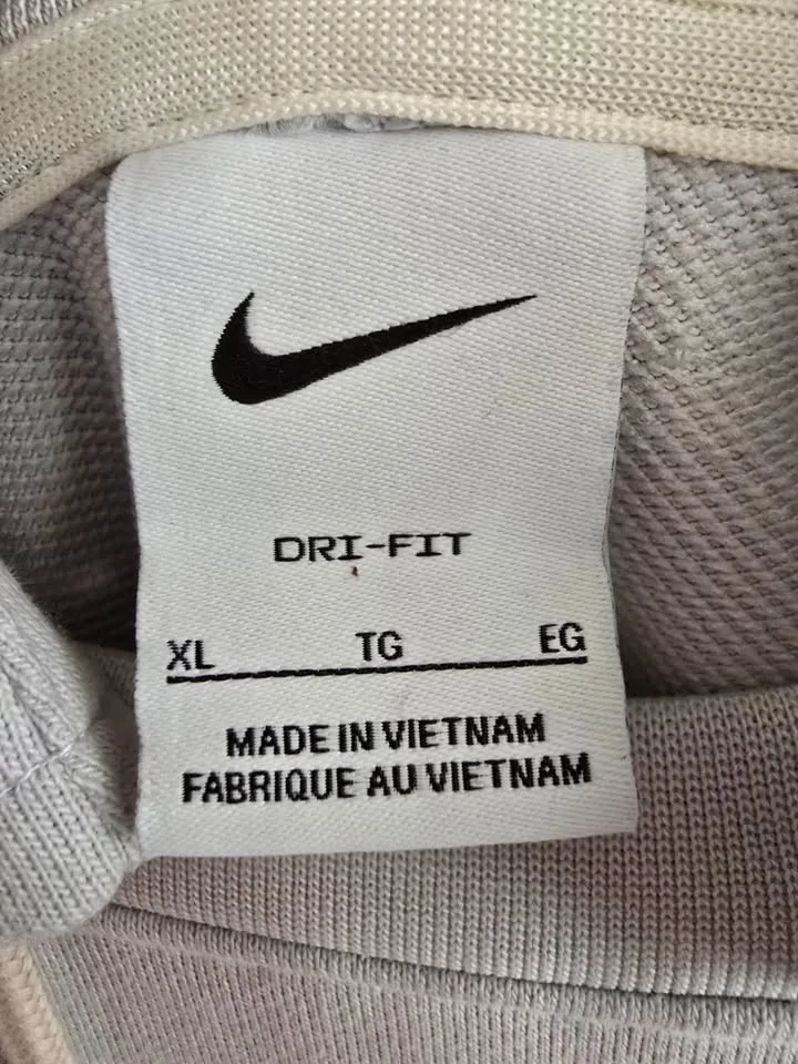 Nike Dri-FIT Basketball Hoodie XL image indicator(7)