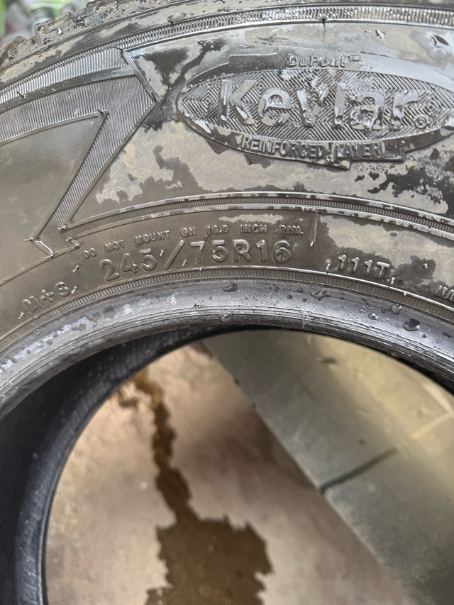 SUV tires - photo 2