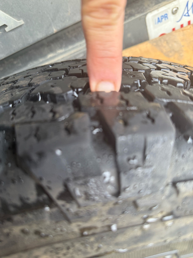 SUV tires - photo 4