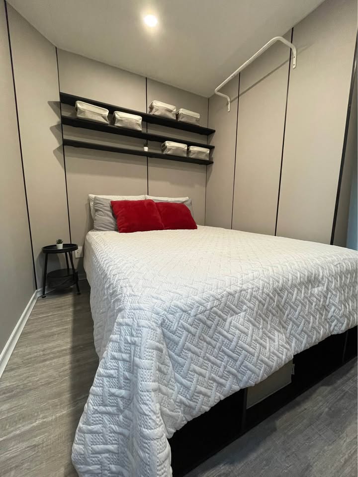 1 Bed 1 Bath - Apartment - photo 5