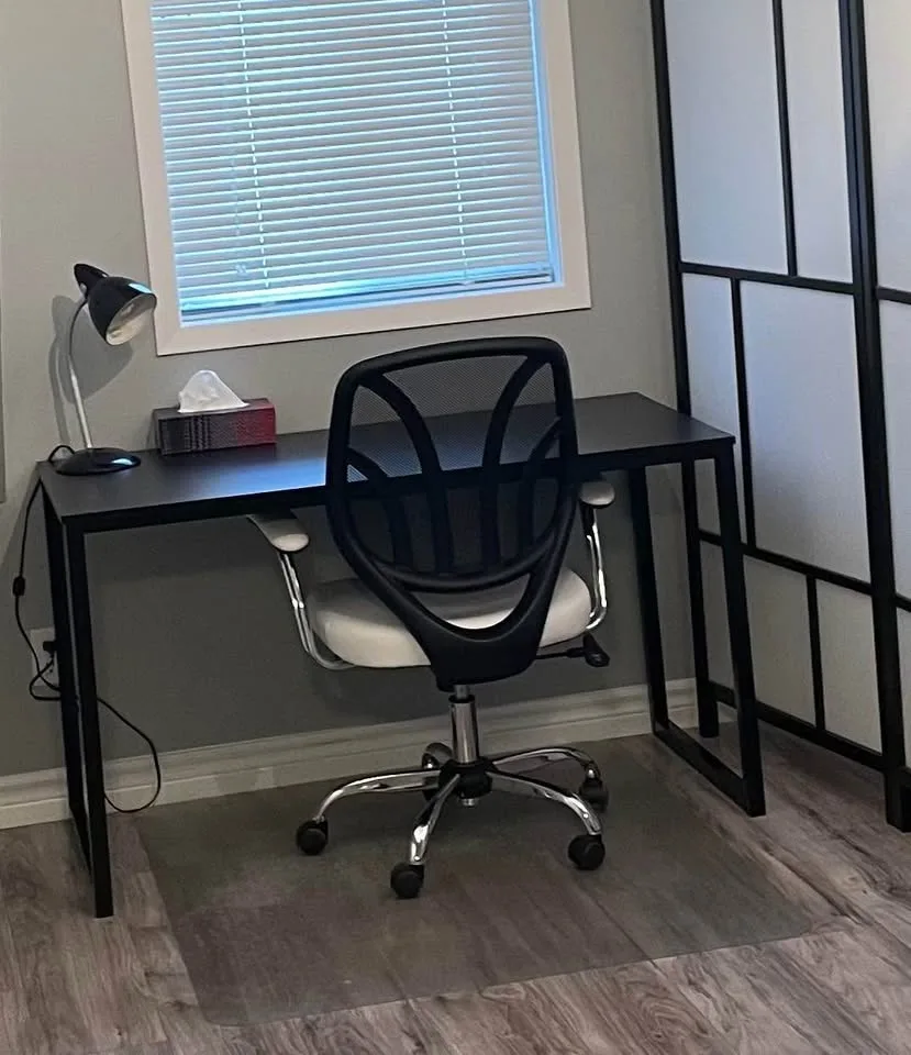 EUC Sturdy Black Computer Desk image indicator(7)