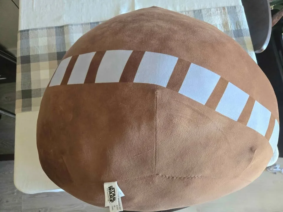 Squishmallow Star Wars Chewbacca 24" XL Jumbo Plush image indicator(3)