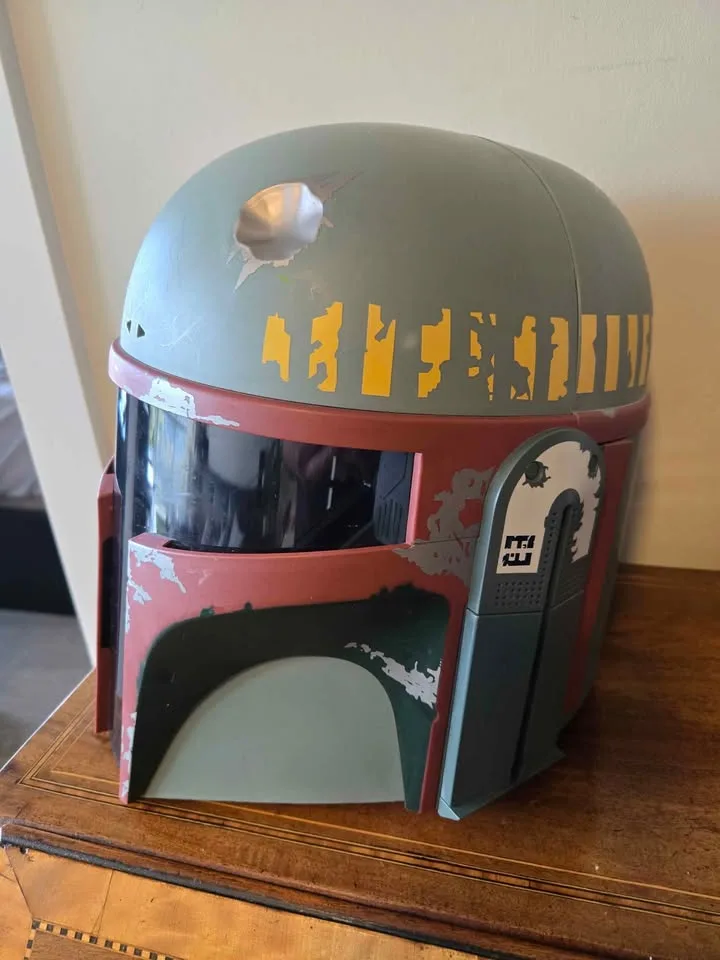Star Wars Boba Fett Helmet Electronic Talking Hasbro 2009 image indicator(2)