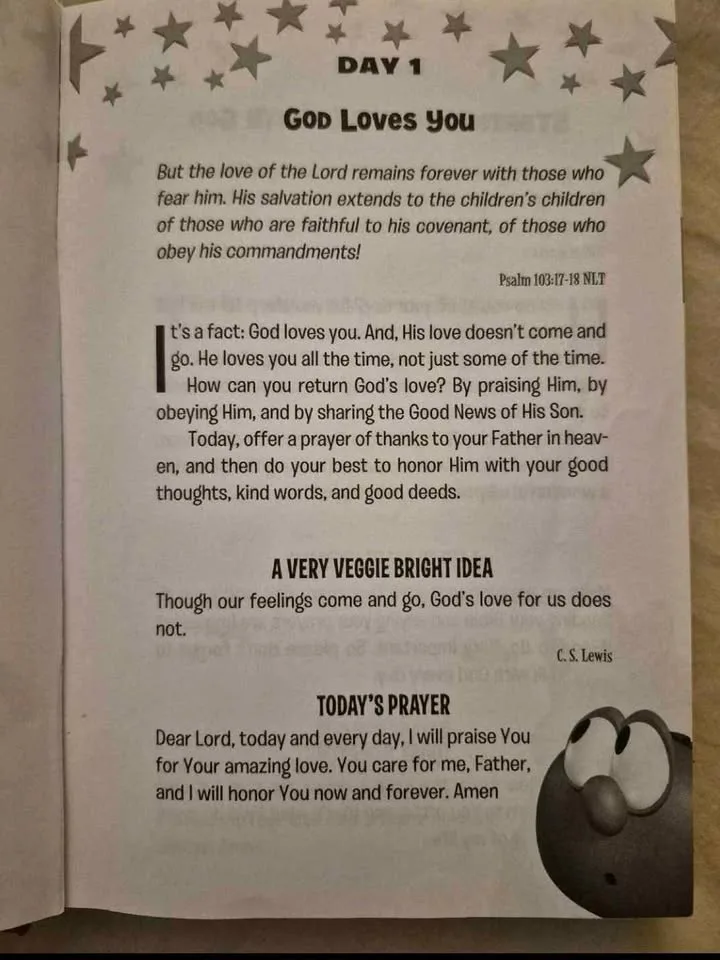 VeggieTales - 365 Daily Devotions for boys image indicator(2)