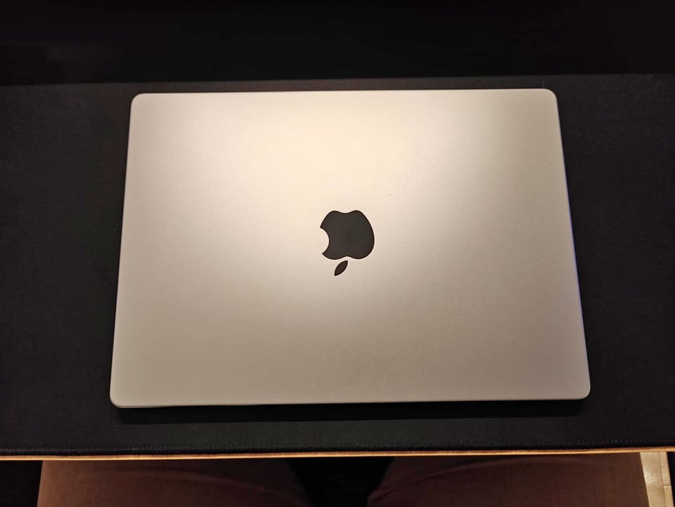 14" Macbook Pro (M1 Pro) 2021