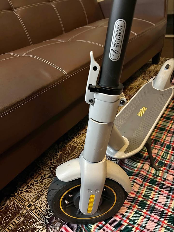 Ninebot KickScooter Max G30LP - OBO
