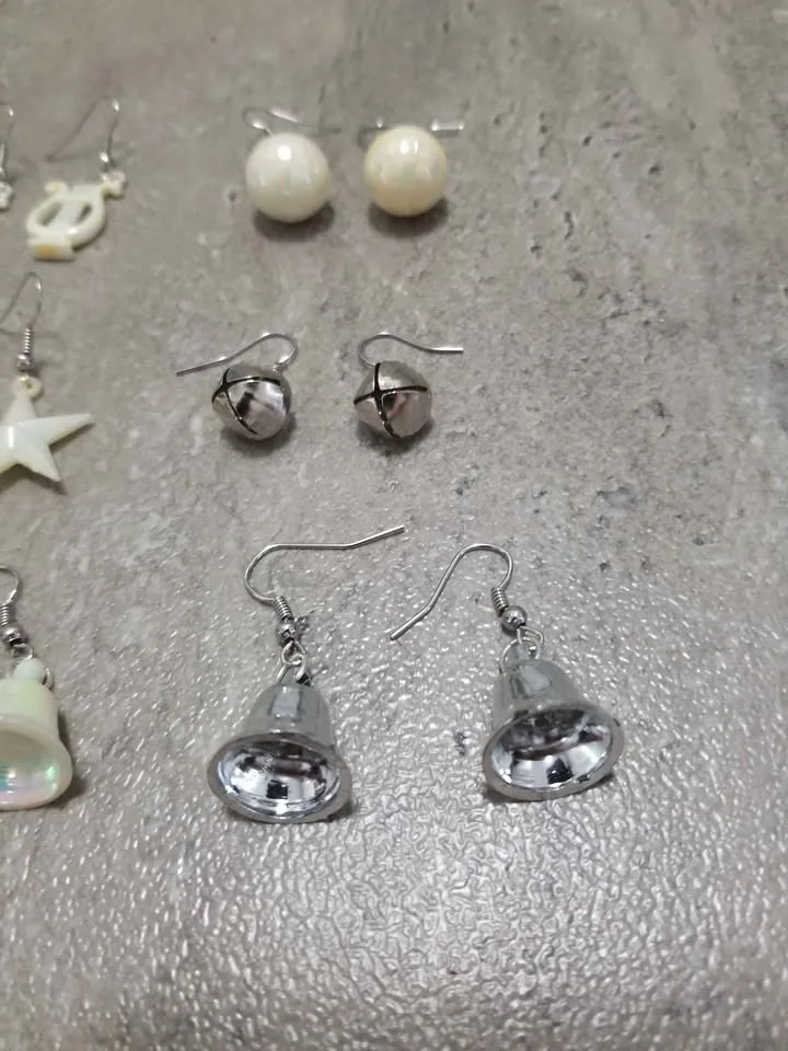 Christmas Earrings image indicator(4)