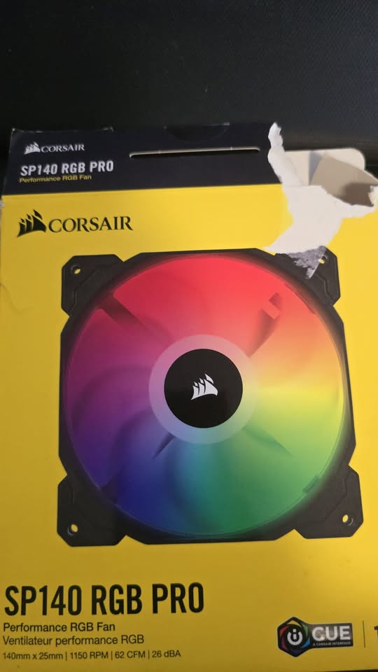 Corsair SP140 RGB Pro PC fan - photo 2