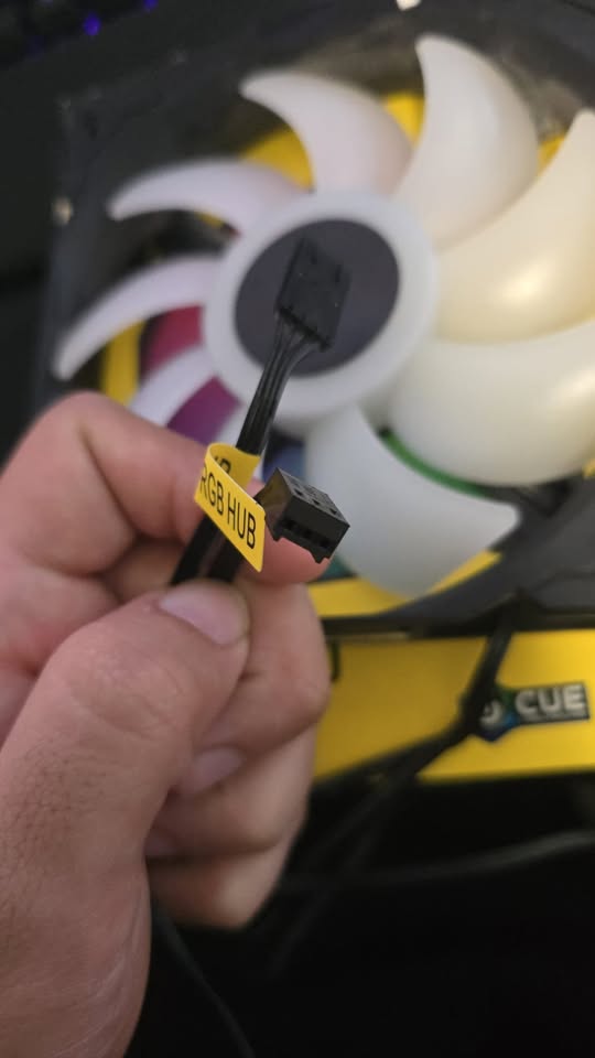 Corsair SP140 RGB Pro PC fan - photo 4