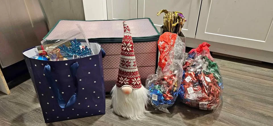 Christmas Bundle - Tree, Accessories & More thumbnail