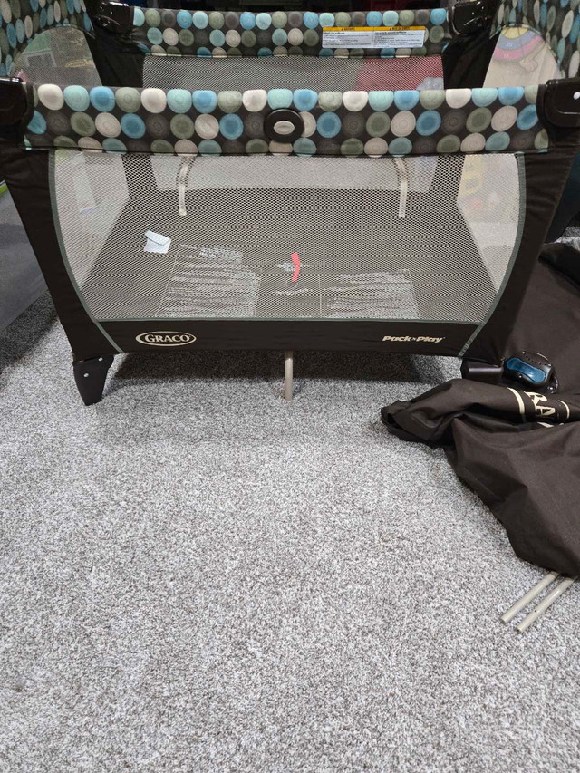 Pack and Play - photo 2