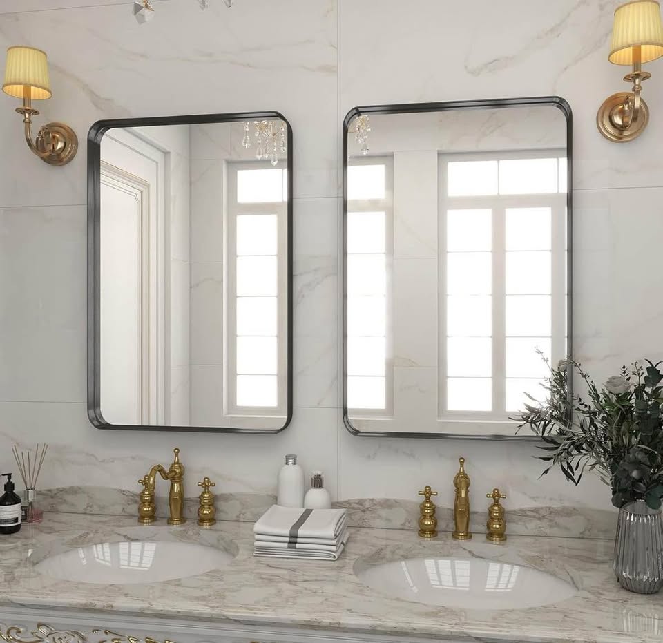 Bathroom Mirror - photo 2