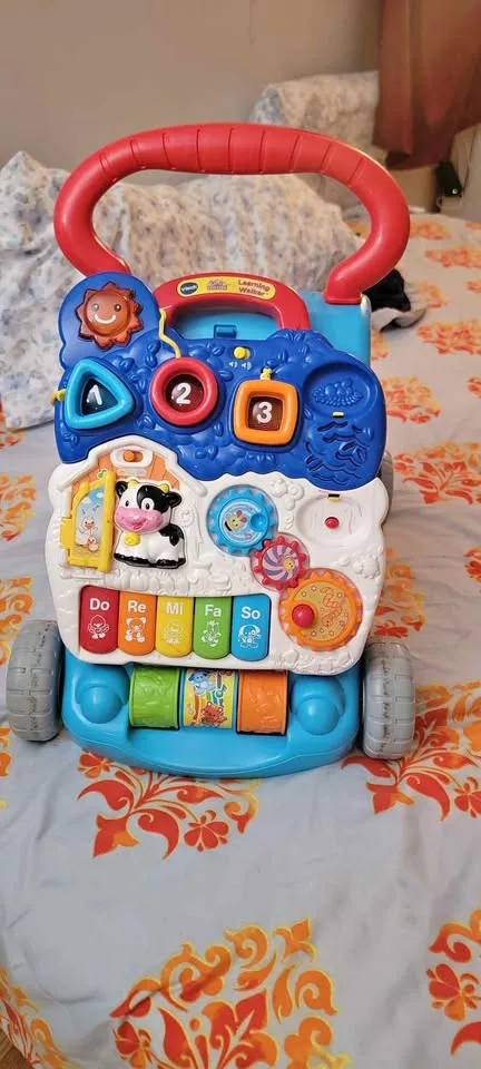 Vtech Baby sitting/standing toy thumbnail