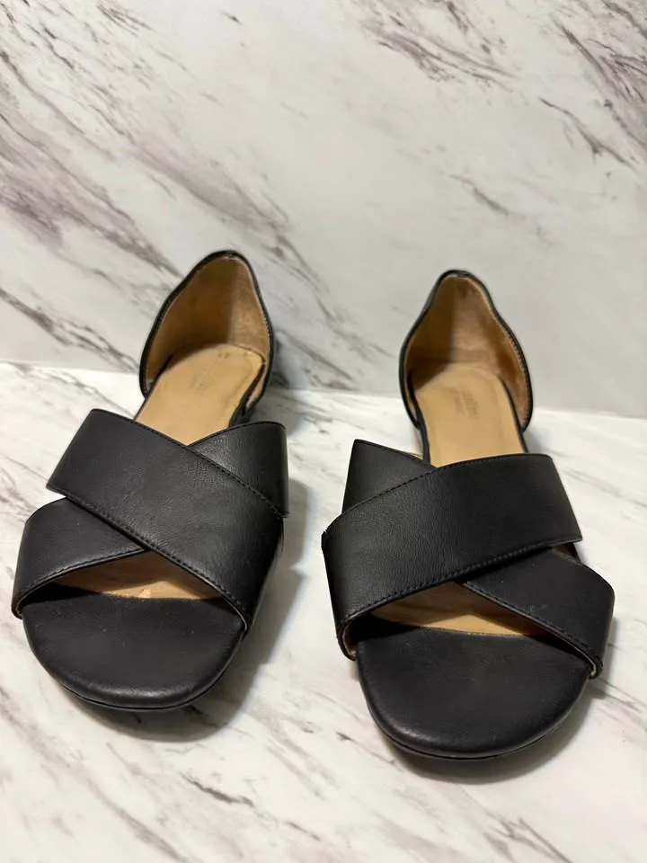 Naturalizer women’s sandals