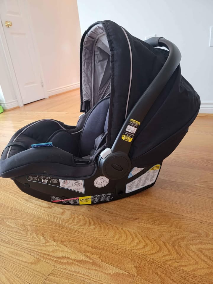 Car seat - photo 2